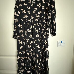 a new day Black Long Sleeve Floral Midi Dress with Cream Print